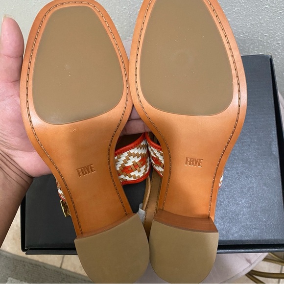 NIB FRYE Women's Amy Woven Block Heel Sandals - Size 11M - Picture 8 of 12